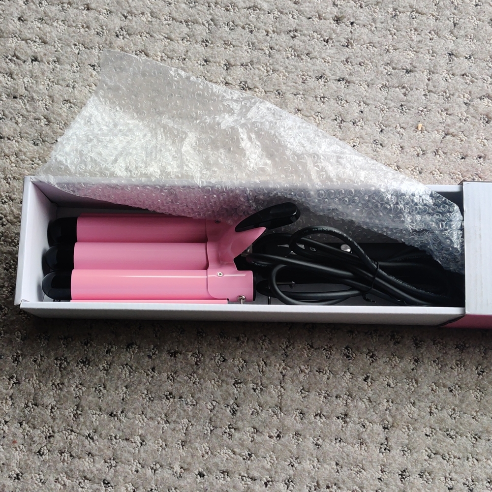 NWT Aleath hair waver